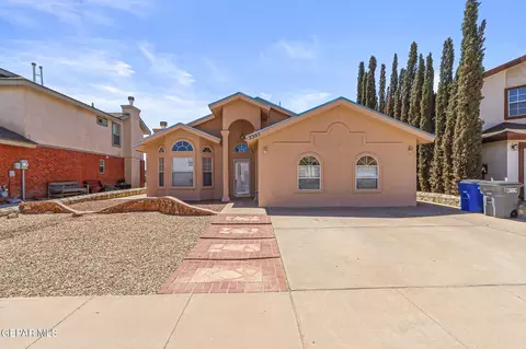 3305 Royal Jewel St, El Paso, TX 79936