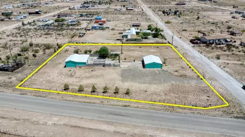 19201 Phillip Bazaar, El Paso, TX 79938