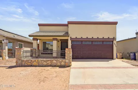 4820 Guillermo Espinoza St, El Paso, TX 79938