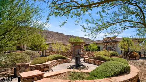 382 Rocky Pointe Dr, El Paso, TX 79912