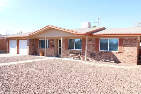 10241 Maxwood Dr, El Paso, TX 79925