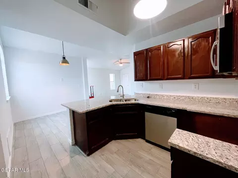 12241 Tierra Azteca Dr, El Paso, TX 79938