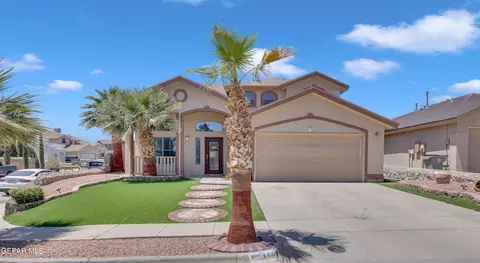 1461 Paseo De Flor St, El Paso, TX 79928