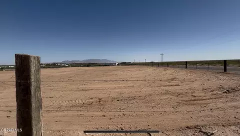 1001 Finley St, Chaparral, NM 88081