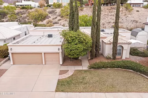 6248 Los Bancos Dr, El Paso, TX 79912