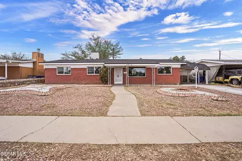 5013 Joe Herrera Dr, El Paso, TX 79924