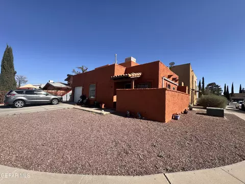 10620 Cuatro Vistas Dr #A, El Paso, TX 79935