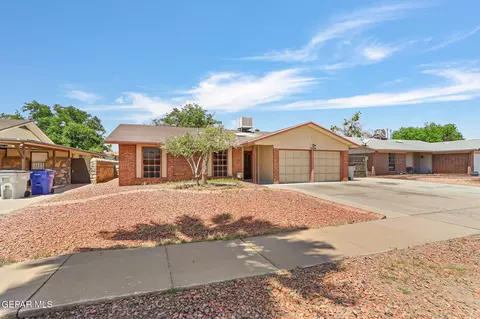 3209 Tomahawk St, El Paso, TX 79936