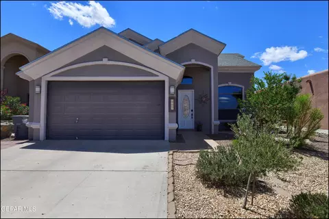 6408 Franklin Gate Dr, El Paso, TX 79912