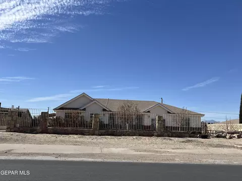 225 Peyton Rd, El Paso, TX 79928