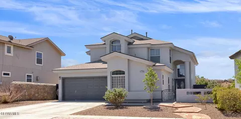 6736 Hermoso Del Sol Dr, El Paso, TX 79911
