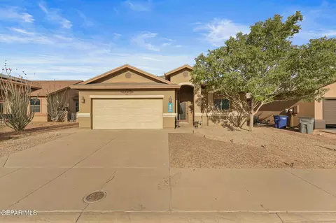1328 Dominic Anakin Dr, El Paso, TX 79928