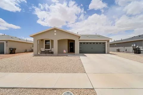 1005 Painted Lady St, El Paso, TX 79928