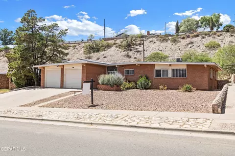 257 Fountain Rd, El Paso, TX 79912