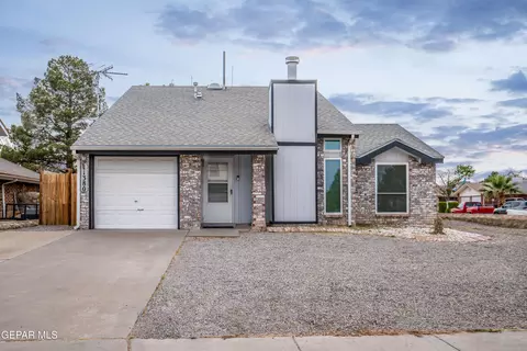 11380 Blue Moon Dr, El Paso, TX 79936