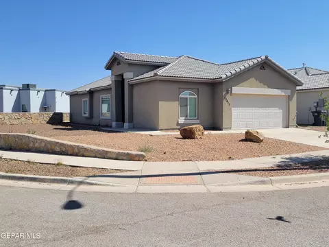 13611 Everingham St, El Paso, TX 79928