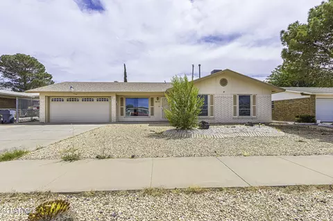 11016 Bob Stone Dr, El Paso, TX 79936