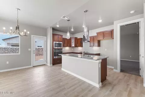 3817 Surmise St, El Paso, TX 79938 photo 9
