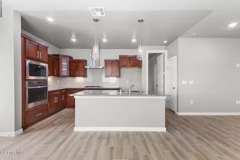 3817 Surmise St, El Paso, TX 79938 photo 10