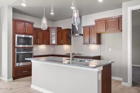 3817 Surmise St, El Paso, TX 79938 photo 8