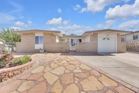 4836 Sun Valley Dr, El Paso, TX 79924