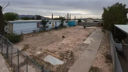 6015 Moose Ct, El Paso, TX 79924