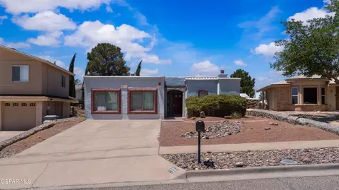 903 Agua Caliente Dr, El Paso, TX 79912