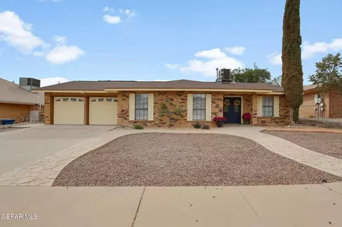 809 Agua Caliente Dr, El Paso, TX 79912