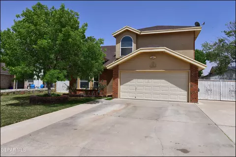 390 Medill Pl, Horizon City, TX 79928