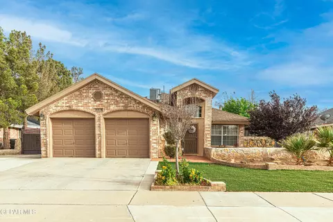 14016 Jeweled Desert Dr, El Paso, TX 79928