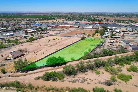 10719 Horn Cir, Socorro, TX 79927