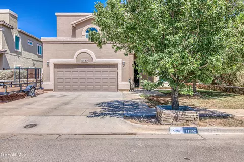 11352 Bullseye St, El Paso, TX 79934