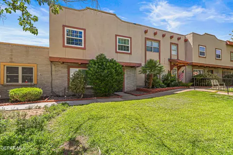 212 Paso Noble Dr, El Paso, TX 79912