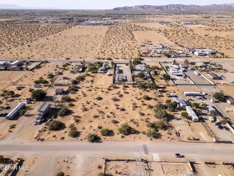15061 Blaeu Dr, Clint, TX 79938 photo 1