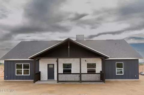 5165 Cruz Tierra St, El Paso, TX 79938