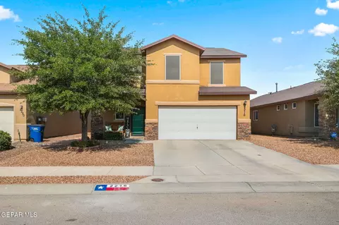 2216 Azure Point Ave, El Paso, TX 79938