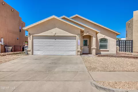 11361 Charles Reynolds Ln, El Paso, TX 79934