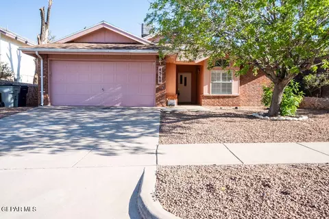 4560 Loma Canada Ct, El Paso, TX 79934