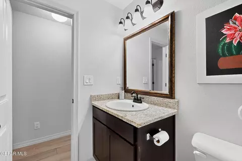 Bath - 13740 Garforth Ave, El Paso, TX 79928 photo 2 of 5