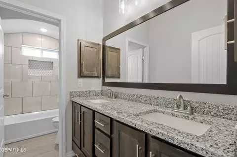 Bath - 3948 Aspiration Pl, El Paso, TX 79938 photo 4 of 9