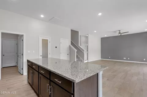 Entry Way - 3948 Aspiration Pl, El Paso, TX 79938 photo 4 of 5