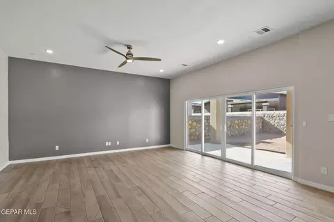 Living - 3948 Aspiration Pl, El Paso, TX 79938 photo 4 of 4