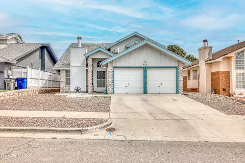 4521 Loma De Plata Dr, El Paso, TX 79934