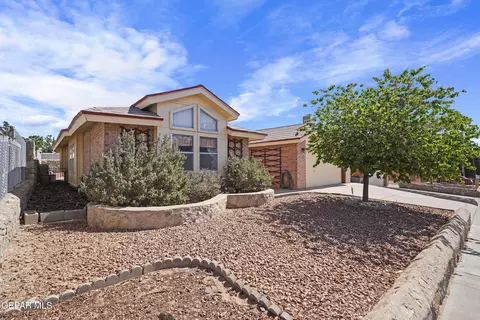 4513 Gen Maloney Cir, El Paso, TX 79924