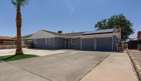 1817 Russ Randall St, El Paso, TX 79936