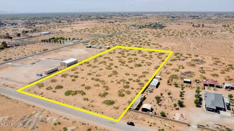14553 Loving Ln, Clint, TX 79938