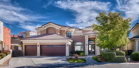 6356 Calle Del Rio Ln, El Paso, TX 79912