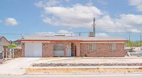 7801 Chinook Ln, El Paso, TX 79912