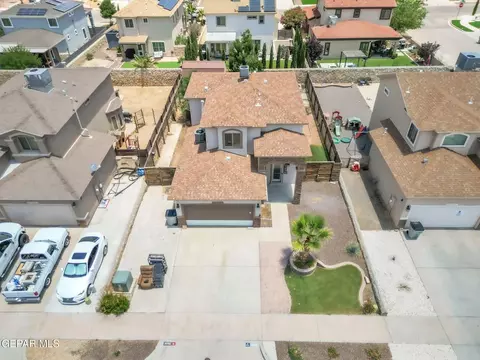 View/Area - 3096 Java Chip Pl, El Paso, TX 79938 photo 6 of 7