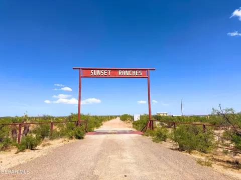 100 Rayburn Rd, Salt Flat, TX 79847 photo 2